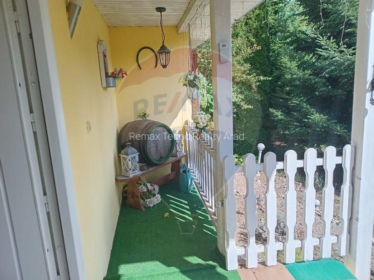 OCAZIE!!! CASA SUPERBA cu teren in JULITA jud Arad in M tii Zarandului - 34