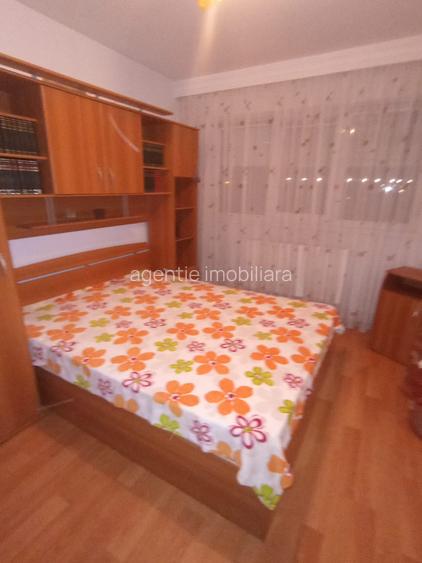 Apartament doua camere cu centrala gaze  zona Far-Abator - 10