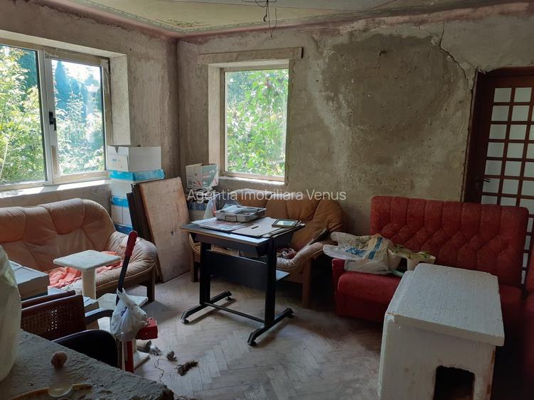 Teren de 3252mp zona Rompetrol cu casa D+P+E - 6