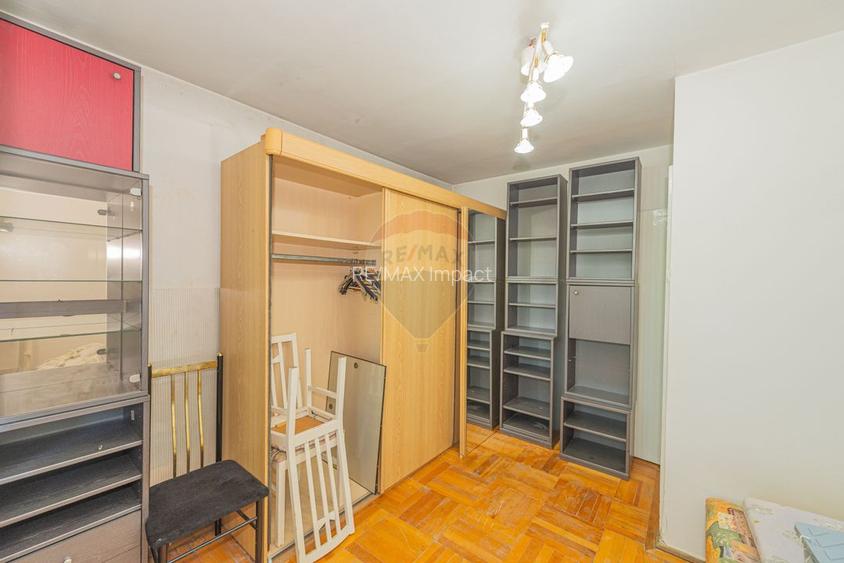 Apartament cu 3 camere de vanzare, 57 mp,  zona Crangasi - 9