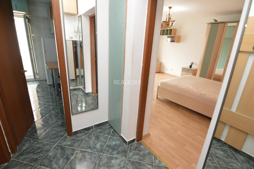 VANZARE GARSONIERA CALEA CALARASILOR – UNIVERSITATEA HYPERION – COMISION 0% - 17