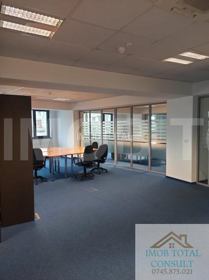 Spațiu Birouri 200 mp | Ultracentral | Etaj 4 cu Lift | - 5