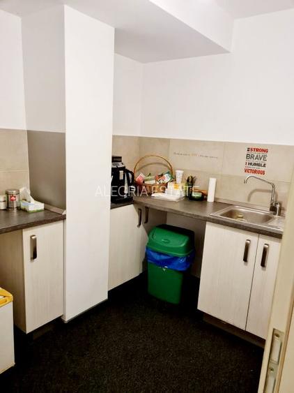 Cladire Birouri-Eroii Revolutiei - 14