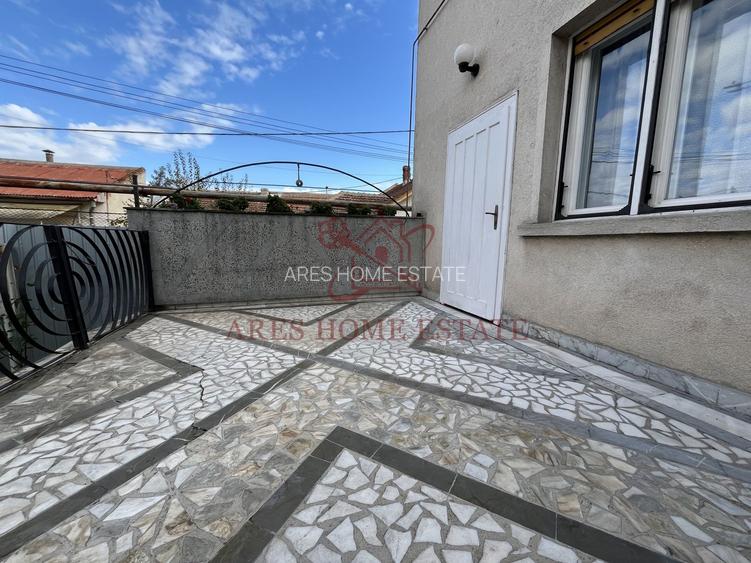 Vilă spațioasă 6 camere în centrul Lugoj – teren 471 mp, garaj - 22