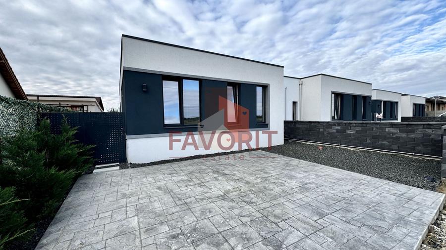 Duplex Individual pe Parter | 4 camere | La Asfalt | Toate utilitatile