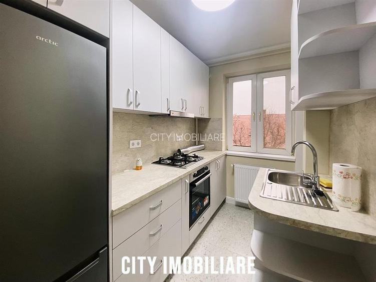 Prima inchiriere! Apartament 2 camere, renovat complet, Ultra Central,  Piata Mi - 8