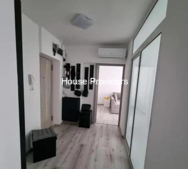 Basarabiei, amenajat, instalatii noi,  mobilat/utilat, vedere superba - 6