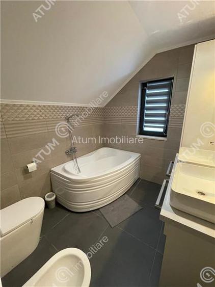 Casa 4 camere decomandate 2 nivele in Cristian Sibiu - 18