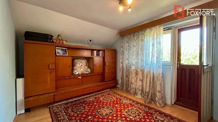 COMISION 0% Apartament cu 4 camere la curte comuna - Elisabetin