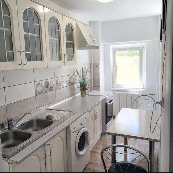 Nerva Traian, garsoniera, 40 mp, 10 min metrou Timpuri Noi, PET FRIENDLY
