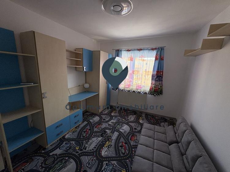 Apartament cu 4 camere, 77 mp, etaj 3/4 in Plopilor, zona Babes !
