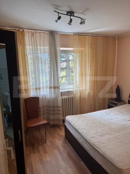 Apartament 2 camere, 51 mp, semidecomandat, zona Zamca