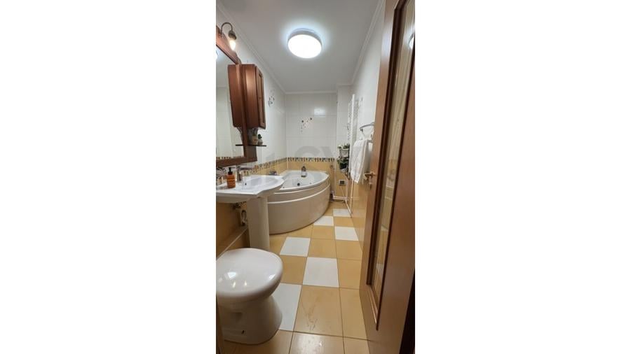 REA1029878 Vitan Mall l Apartament 4 camere l Centrala proprie