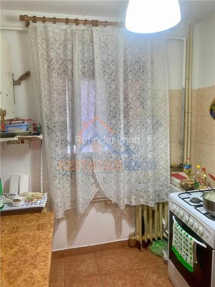 Apartament de vanzare cu 2 camere, zona Ozana - 6