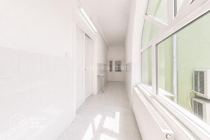 Cabinet medical, 200mp, parter+subsol-Policlinica Speciala, Boul Rosu - 3