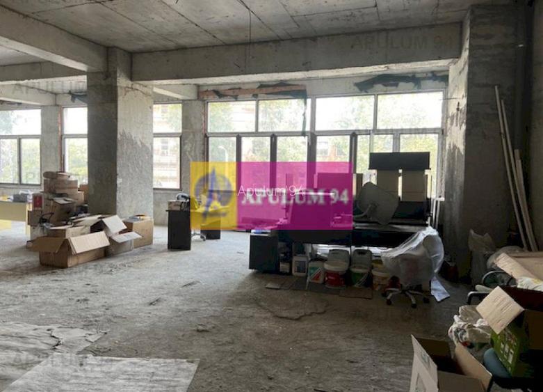 Spatiu la mezanin zona Vitan- Dudesti- Unirii. - 5