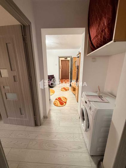 GARA-ap. 2 camere, mobilat si utilat, et.2/4, semidecomandat, curat ! - 5