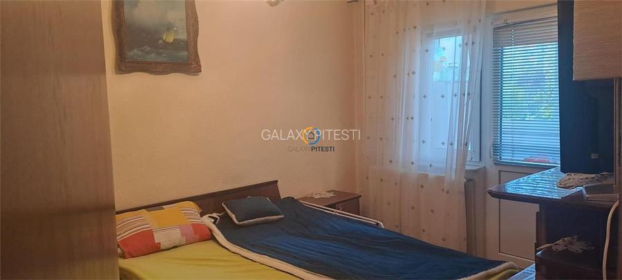 Apartament trei camere Exercitiu, etaj 3 4, liber - 12
