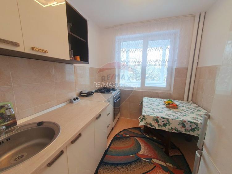 Apartament cu 2 camere de închiriat în zona Baba Novac - 5