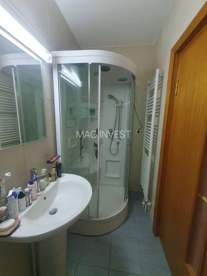 De vanzare – Apartament 3 camere -Complex Vega, Strada Tecuci - 4