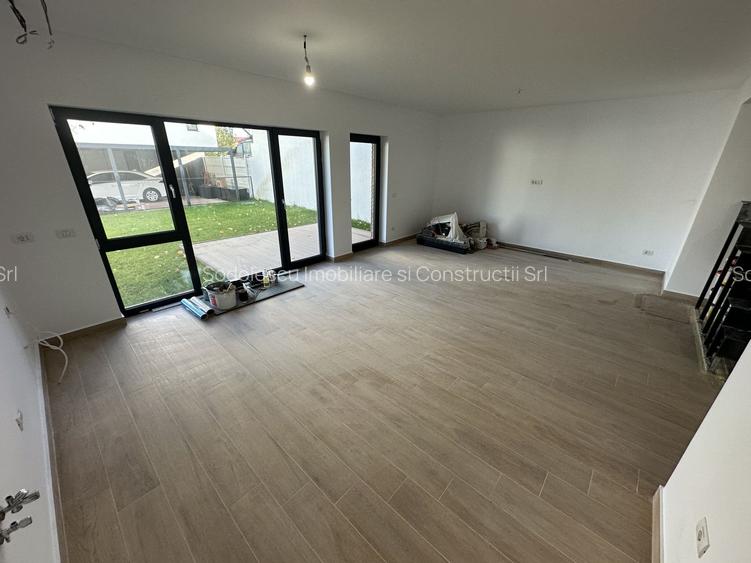 PROIECT DEOSEBIT - 2