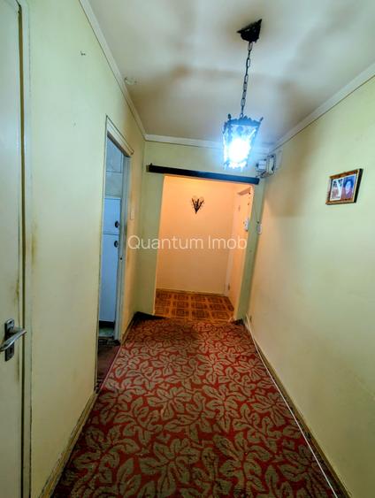 REZERVAT - Vânzare apartament 2 camere zona Nord, etaj 2, 55mp, bloc din beton - 8