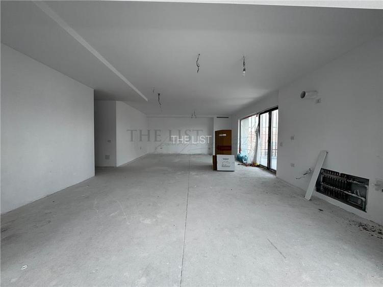 De Vanzare Apartament 4 Camere | Herastrau - 2