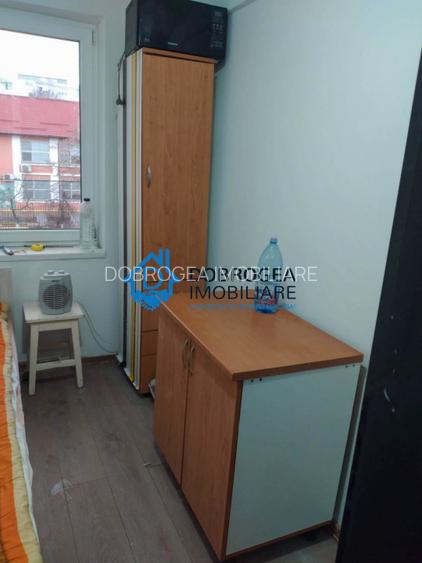 GARSONIERA , ETAJ 1,  BAIE PROPRIE  ,SUPRAFATA 11 MP . - 5