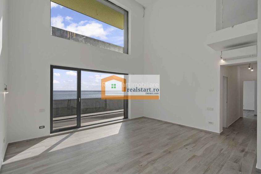 Vedere frontala la Mare, Prima linie, Penthouse tip Duplex, bloc Boutique - 2