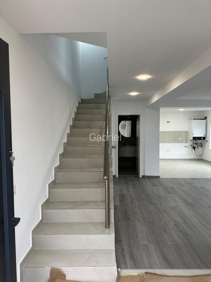 VILĂ NOUĂ DUPLEX, 5 camere, P+1E+Mansarda - Otopeni, acces rapid DN1 - 4