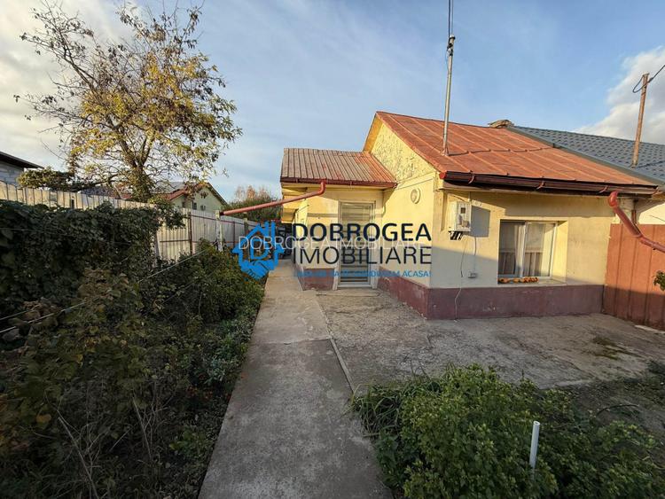 Caslita, casa + teren 800 mp , iesire la Lac  - 2
