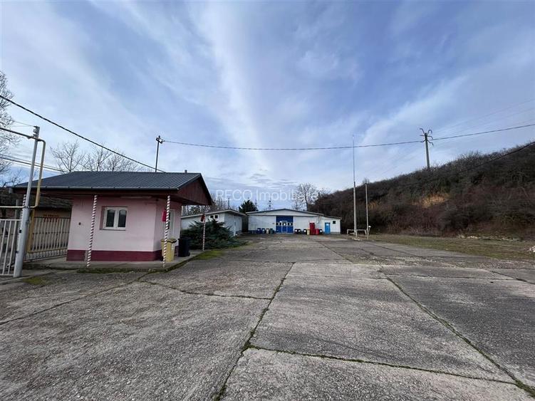 Hala industriala de vanzare in Marghita – 650 mp hala + birouri 200 mp, teren 34 - 35