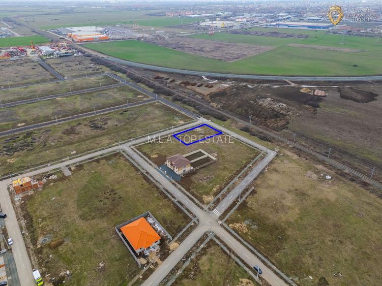 Teren 700mp in Premier- Vladimirescu - 2