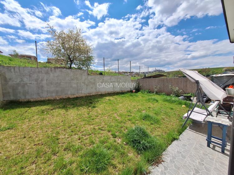 Oportunitate !Casa tip duplex  de vanzare ,Dezmir - 25