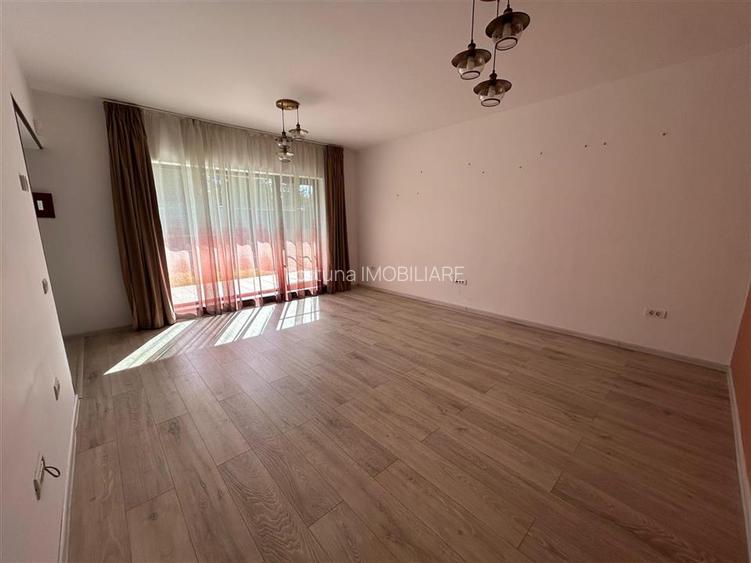 Casa individuala, 4 camere, Brasov strada Bradetului - 9