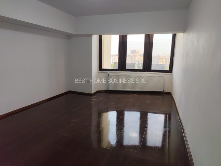 Apartament tip Penthouse 200 mp Plaza Union