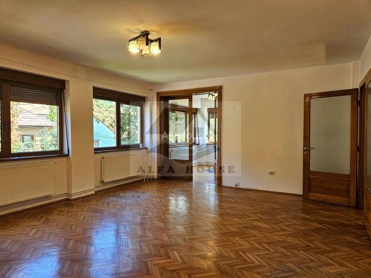 Casa deosebita cu 6 camere in  Centrul Brasovului - 210 mp - 12