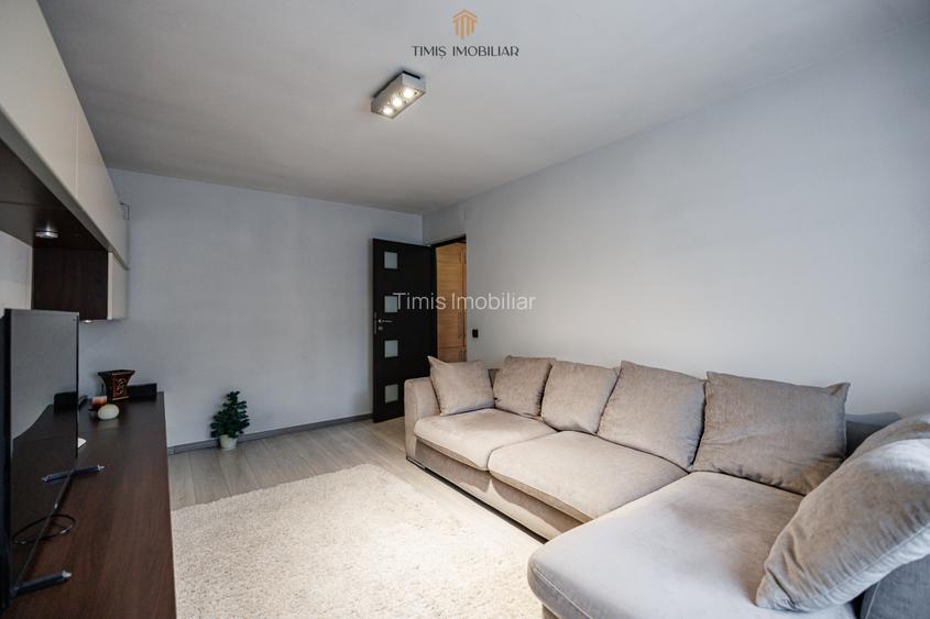 Apartament decomandat, etaj 2 – Calea Aradului, Strada Dej | Com 0% - 4