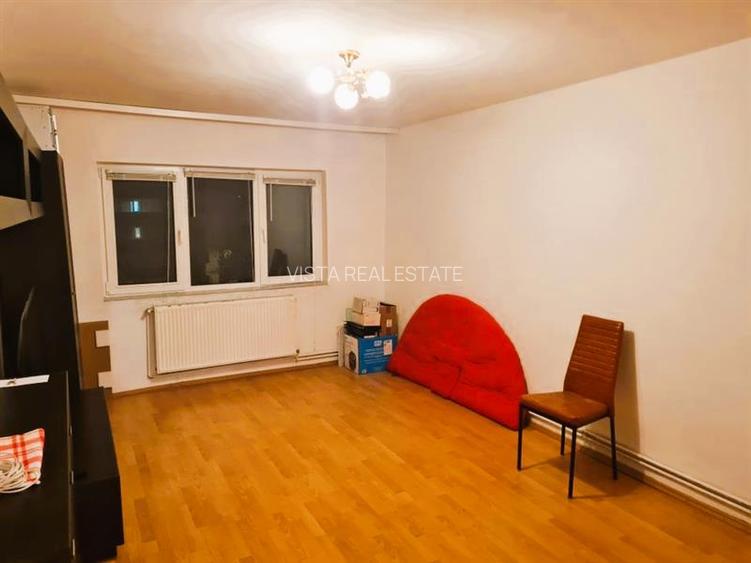 Apartament 2 camere decomandat, etaj intermediar, centrala proprie. Zona racadau - 3