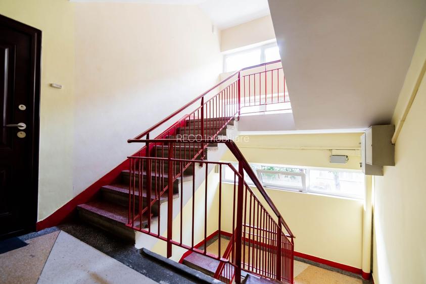 Apartametn cu 3 camere zona Rogerius - 10