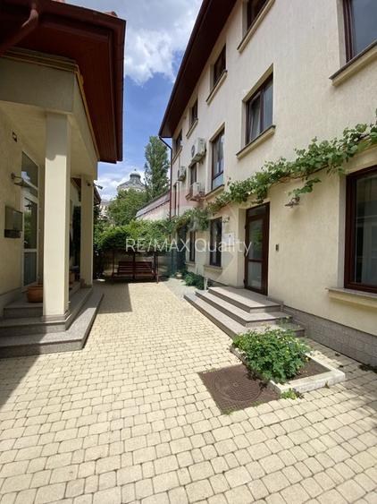 Spatiu de birouri pentru inchiriat Zona Unirii 380 mp - 2