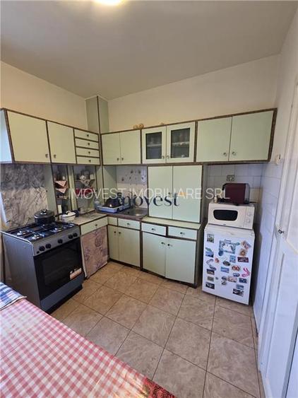 Apartament 4 Camere Micro 16 Et II - 8