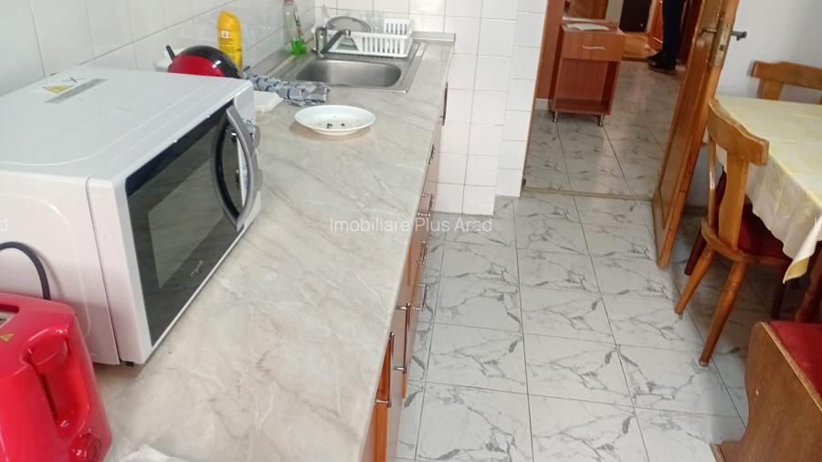 Inchiriez apartament 3 camere Ared Piata Spitalului-Intim - 8