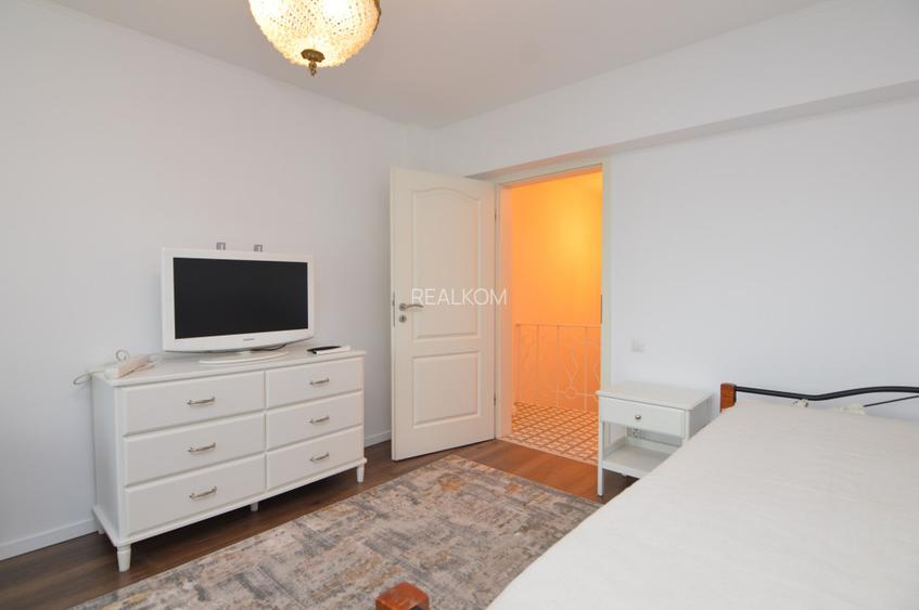 INCHIRIERE APARTAMENT 4 CAMERE UNIRII - FANTANI - 20