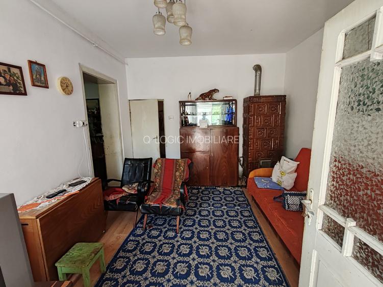 Casa 6 camere libera la vanzare zona Bartolomeu - 12