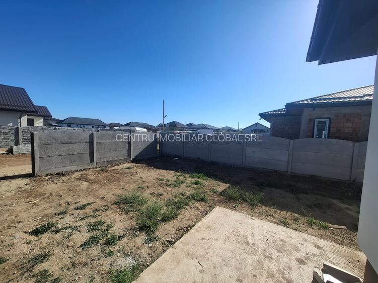 Casă individuală cu 3 camere, la cheie, într-o zonă liniștită - 5