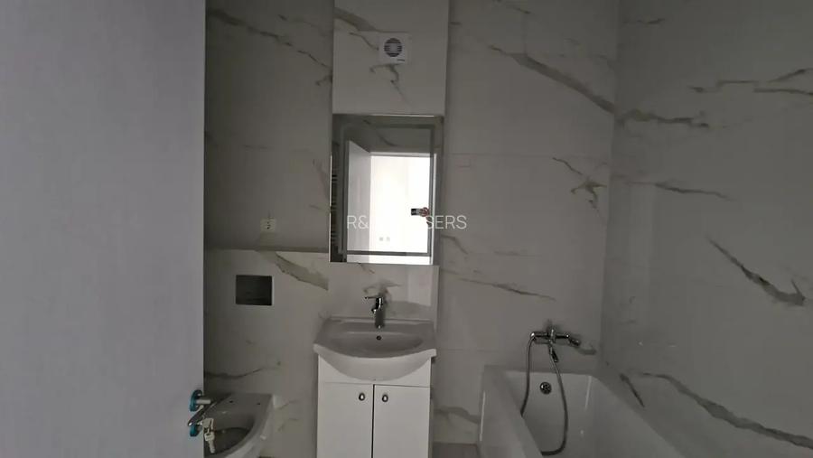 Apartament 2 Camere metrou 15 minute N Teclu pret de nerefuzat - 6