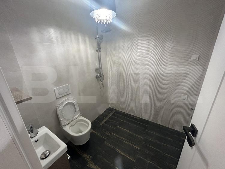 Penthouse superb de 200 mp, cu terasa de 40 mp, zona Nufarul