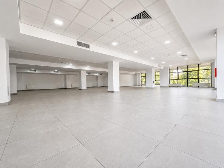 Spațiu de birouri Ultracentral | 400 mp/ nvel| Clădire modernă cu lift