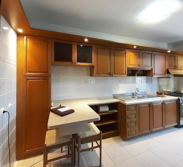 APARTAMENT DE TIP DUPLEX CU GARAJ SI 2 BOXE IN IMOBIL COCHET AFLAT IN COTROCENI - 4